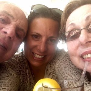 Meet your Posher, Josette